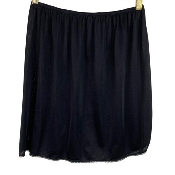 Vintage Vanity Fair Black Lace Trim Half Slip Side Slit Size 20" L/42 - Picture 1 of 6